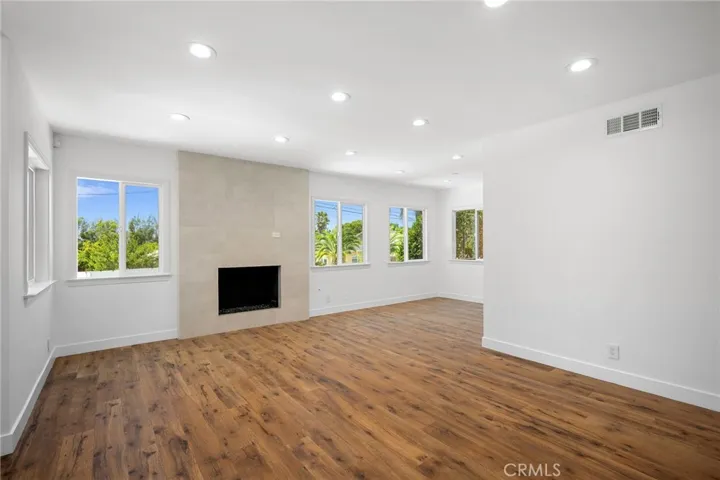 10404 Leolang, Los Angeles, California 91040