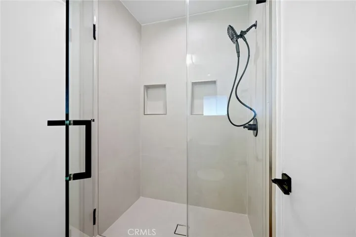 10404 Leolang, Los Angeles, California 91040