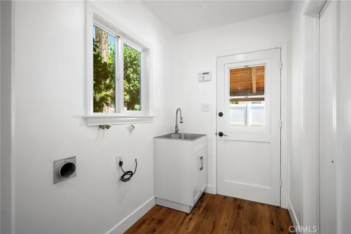 10404 Leolang, Los Angeles, California 91040