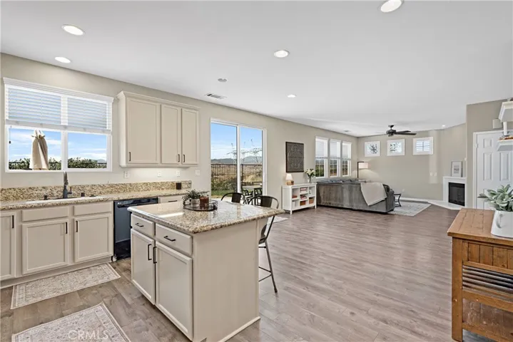 Open concept from kitchen to family room