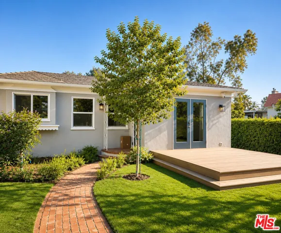 1704 Washington Avenue, Santa Monica, California 90403