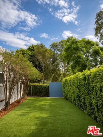 1704 Washington Avenue, Santa Monica, California 90403