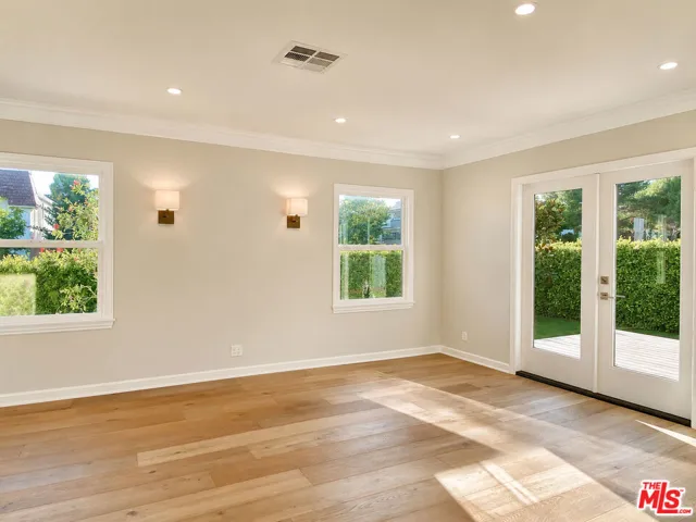 1704 Washington Avenue, Santa Monica, California 90403