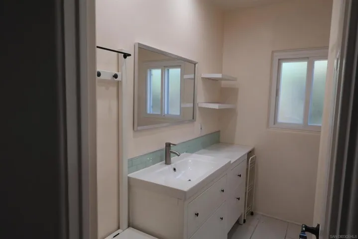 2328 Lucerne Drive, San Diego, California 92106