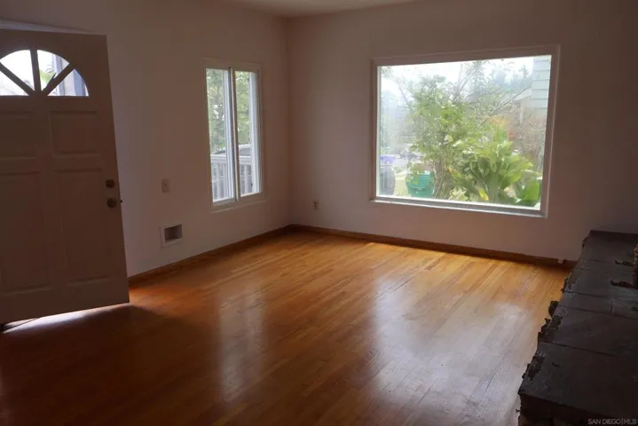 2328 Lucerne Drive, San Diego, California 92106