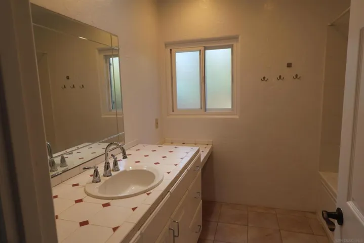 2328 Lucerne Drive, San Diego, California 92106