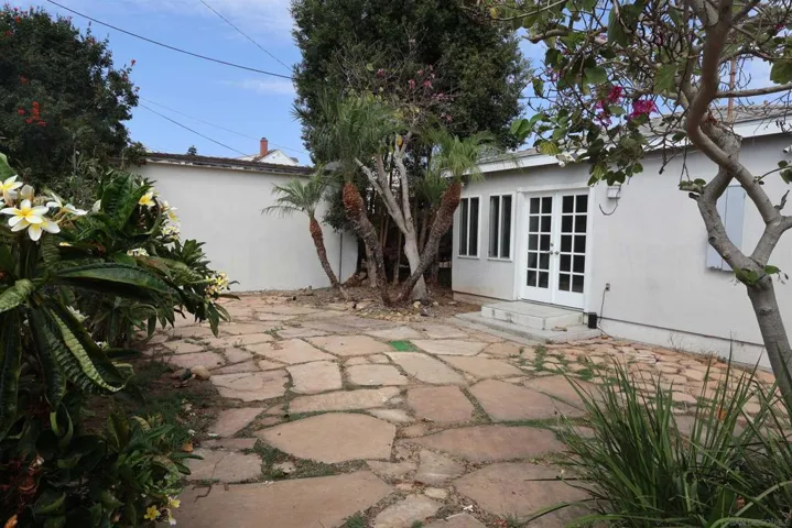 2328 Lucerne Drive, San Diego, California 92106