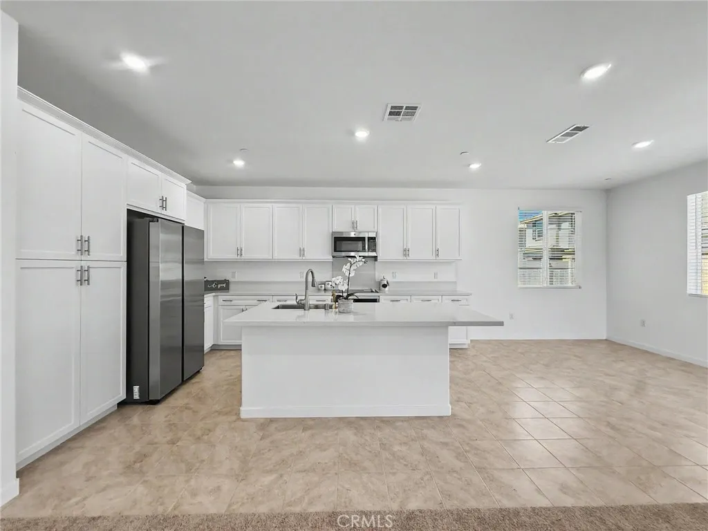kitchen & dining kitchen & dining
