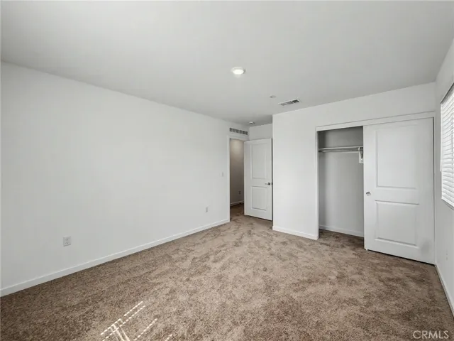 1366 Thunderbolt Lane, Rialto, California 92376