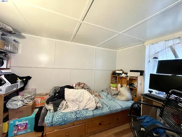 Bedroom #1