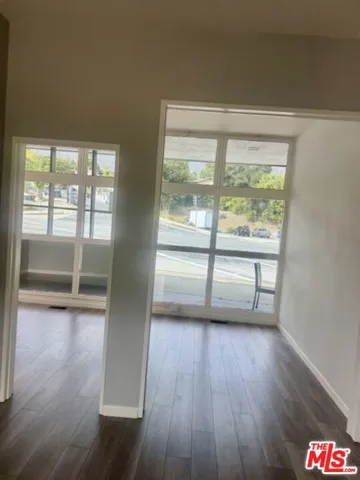 3704 Foothill Boulevard, Glendale, California 91214