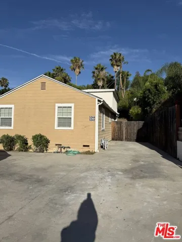 5342 Don Pio Drive, Los Angeles, California 91364