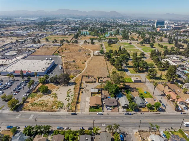 233 9th, San Bernardino, California 92410