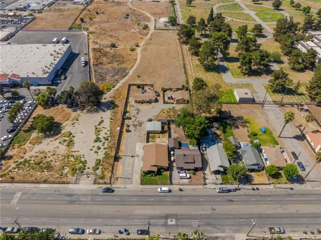 233 9th, San Bernardino, California 92410