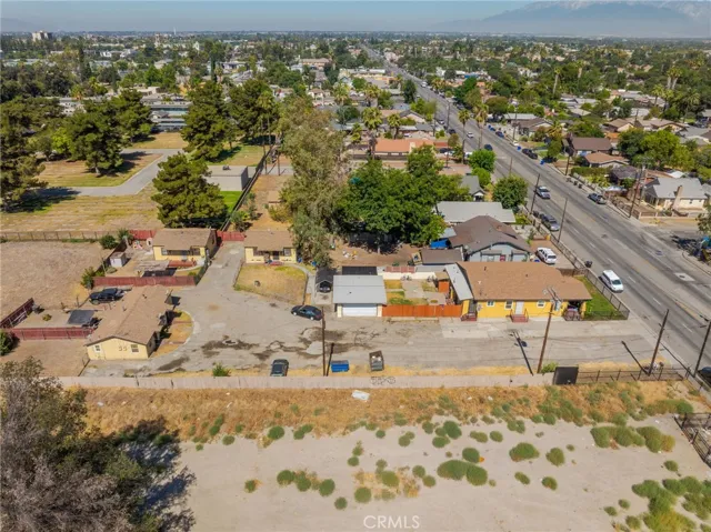 233 9th, San Bernardino, California 92410