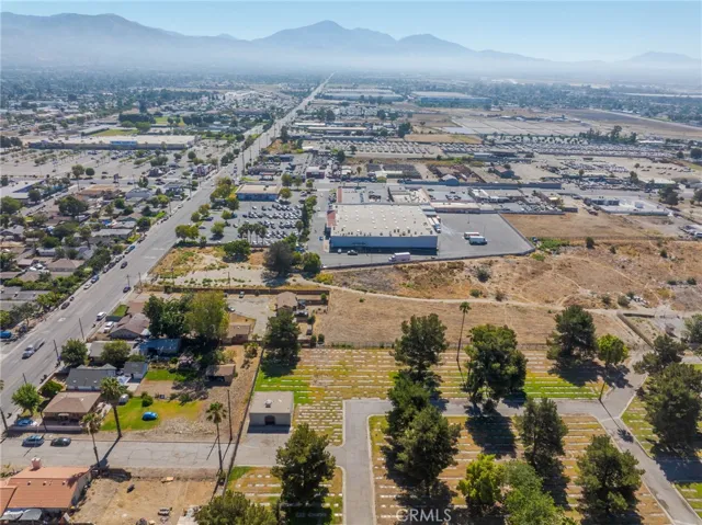 233 9th, San Bernardino, California 92410
