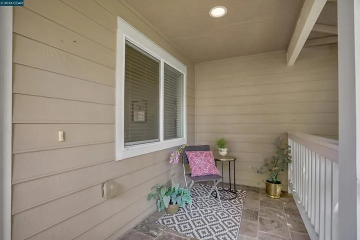3190 Castro St, Martinez, California 94553-3222