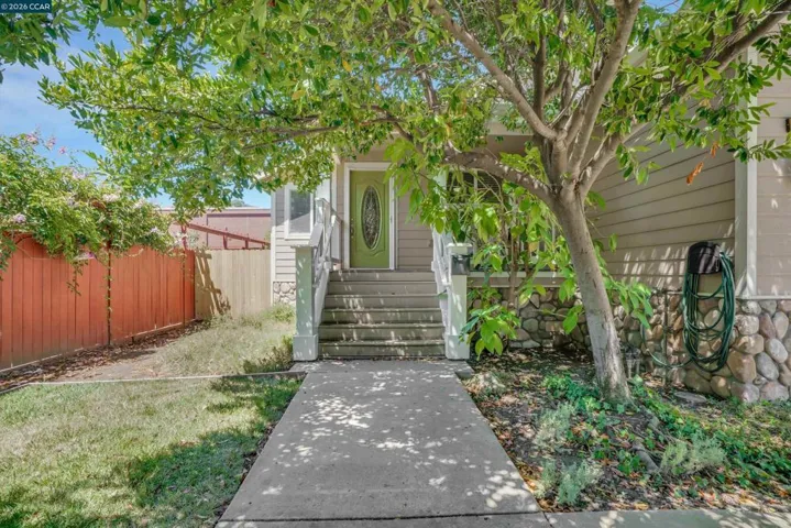 3190 Castro St, Martinez, California 94553-3222