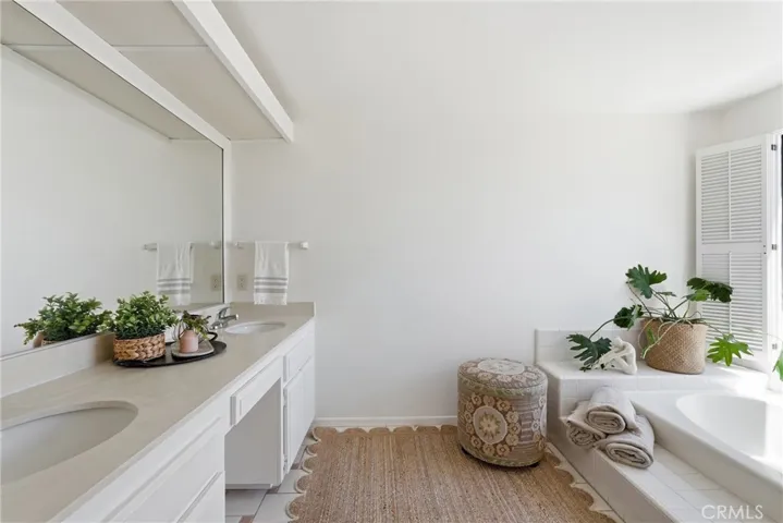 20 Peartree, Palos Verdes Peninsula, California 90274