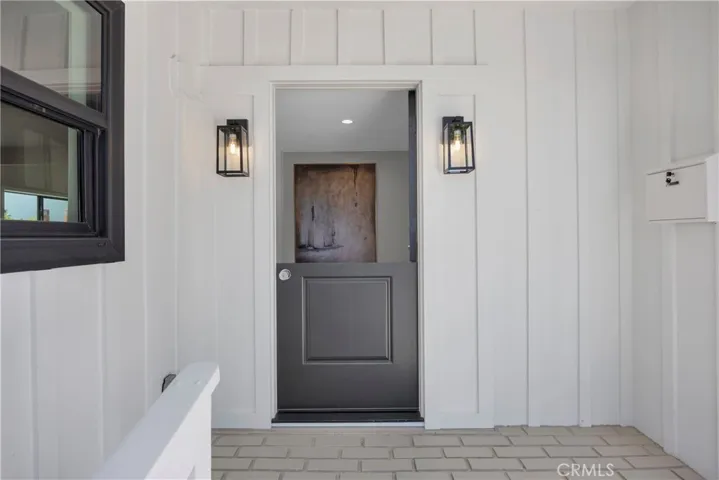 6053 Atoll Avenue, Valley Village, California 91401