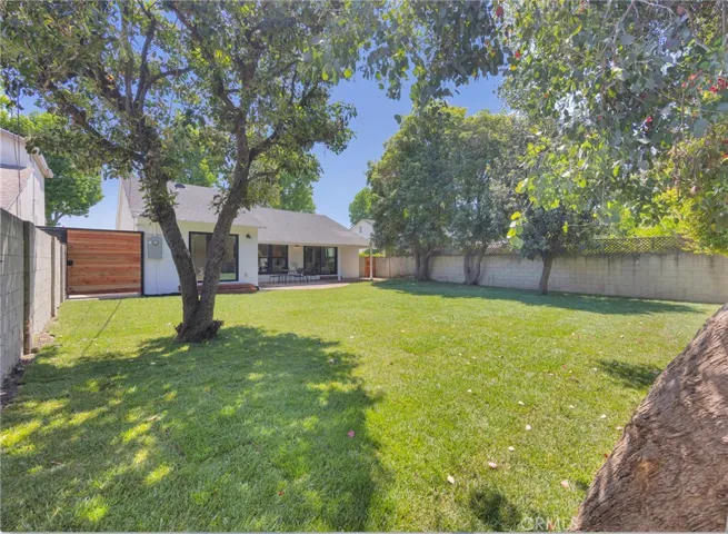 6053 Atoll Avenue, Valley Village, California 91401