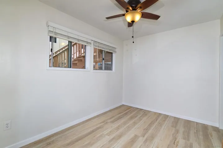 2127 2131 1/2 Felspar, San Diego, California 92109
