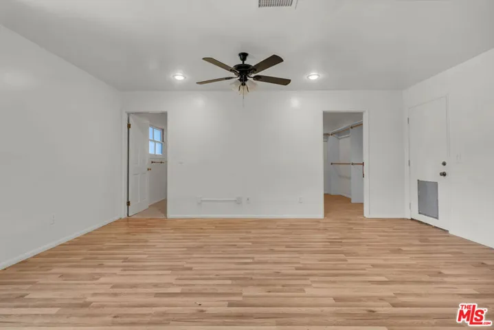 9322 Lasaine Avenue, Los Angeles, California 91325