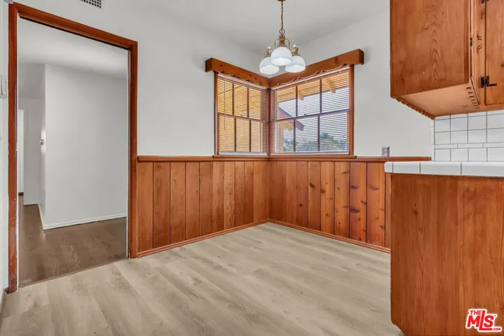 9322 Lasaine Avenue, Los Angeles, California 91325