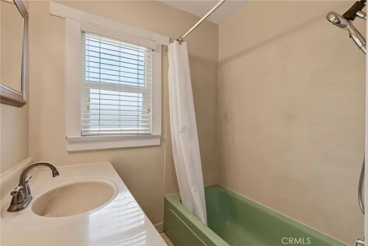 3660 Linwood, Riverside, California 92506