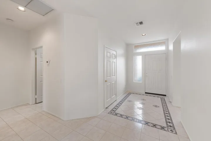 78731 Platinum MLS-18