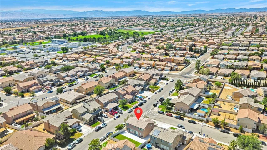 12388 Falena, Victorville, California 92392