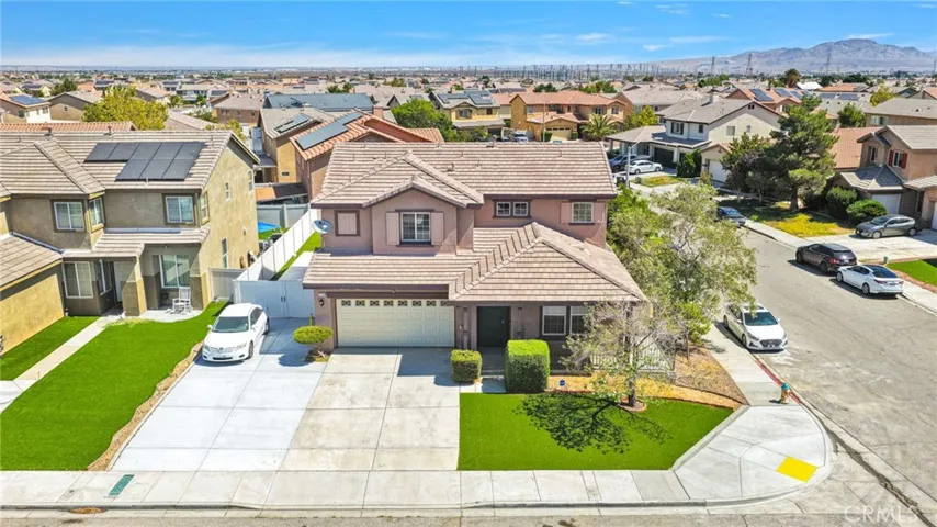 12388 Falena, Victorville, California 92392