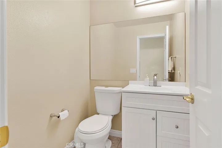 12388 Falena, Victorville, California 92392