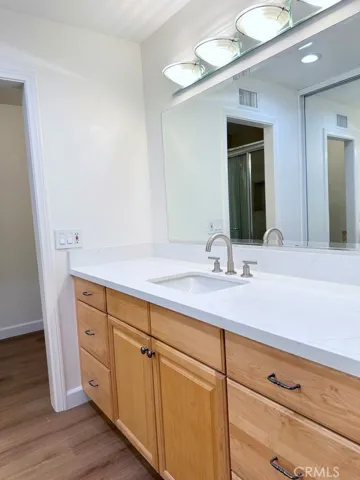 872 Bear Creek#7, Costa Mesa, California 92626