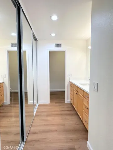 872 Bear Creek#7, Costa Mesa, California 92626
