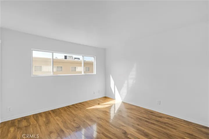6339 Morse 202, North Hollywood, California 91606