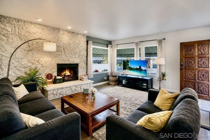 1968 70 Pacific Beach Drive, San Diego, California 92109