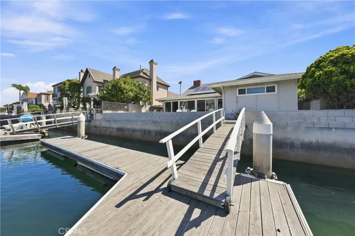 16601 Peale, Huntington Beach, California 92649