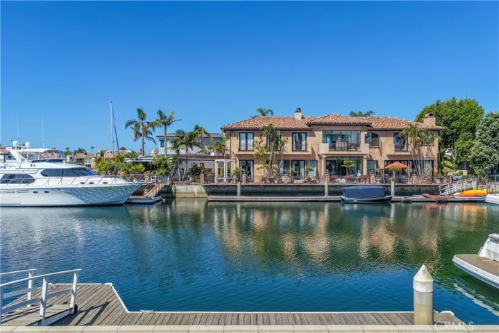 16601 Peale, Huntington Beach, California 92649