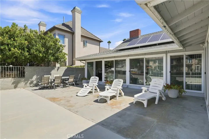16601 Peale, Huntington Beach, California 92649