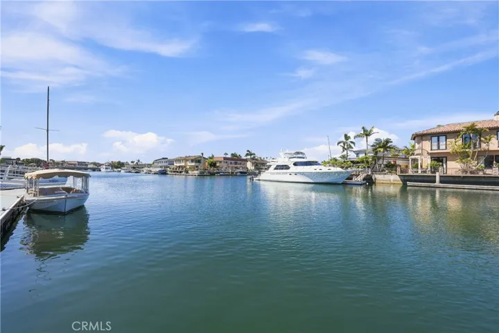 16601 Peale, Huntington Beach, California 92649