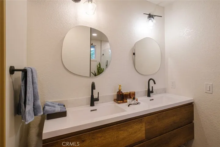 1 Encinitas Ct, Laguna Beach, California 92651