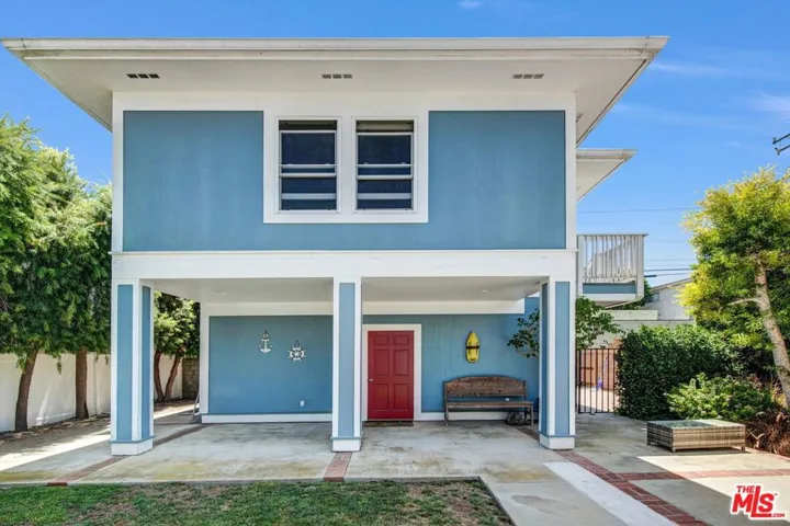 1328 10th Street 1/2, Santa Monica, California 90401
