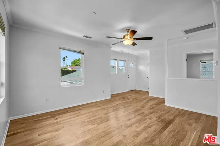 1328 10th Street 1/2, Santa Monica, California 90401