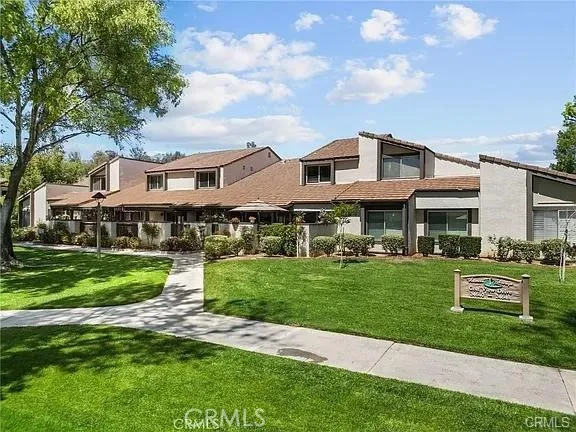 24644 Golfview Drive, Valencia, California 91355