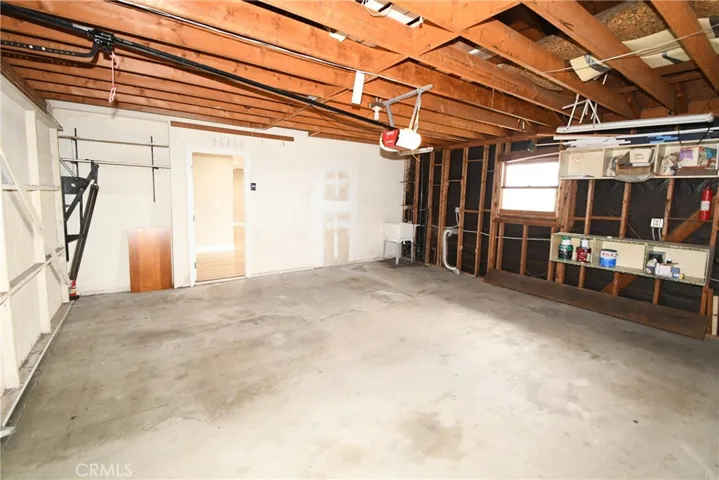 644 Atkins Drive, Glendale, California 91206
