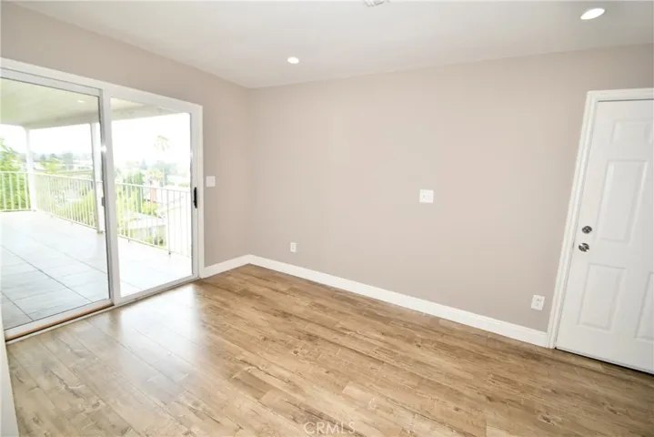 644 Atkins Drive, Glendale, California 91206