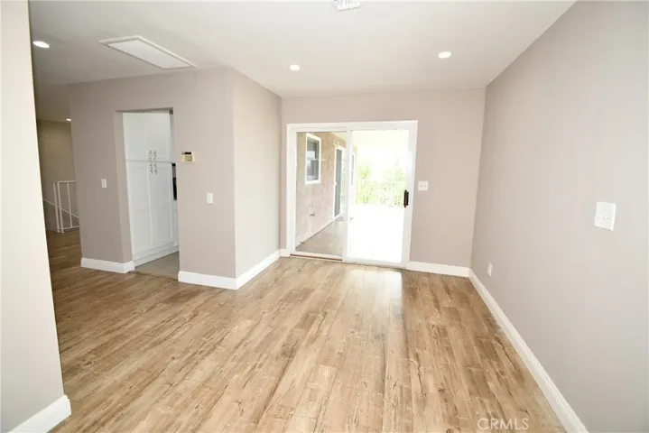 644 Atkins Drive, Glendale, California 91206