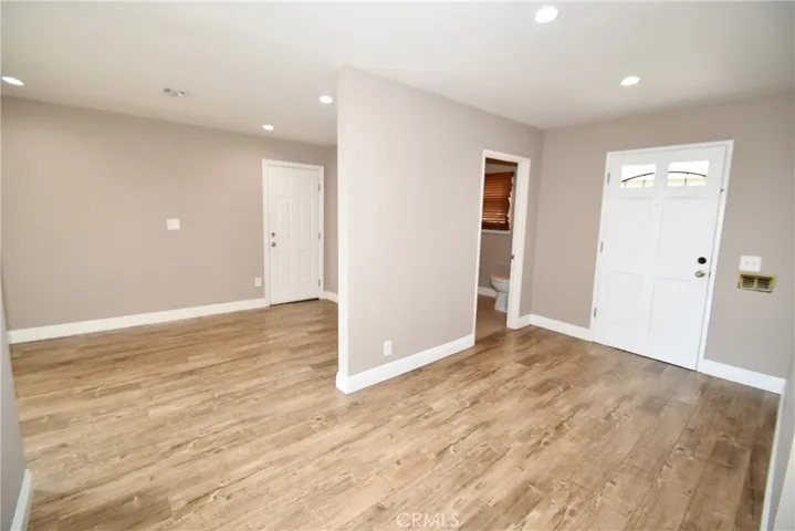 644 Atkins Drive, Glendale, California 91206