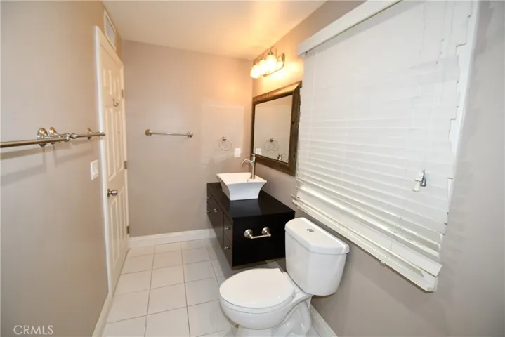 644 Atkins Drive, Glendale, California 91206
